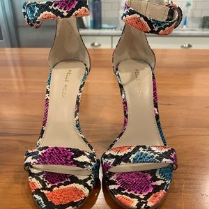 Kallie sandals by Pelle Moda